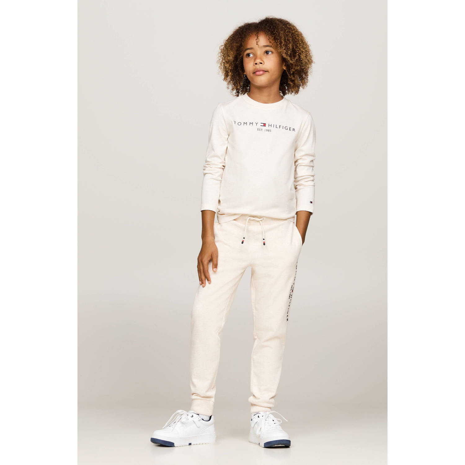 Tommy Hilfiger longsleeve U ESSENTIAL met logo