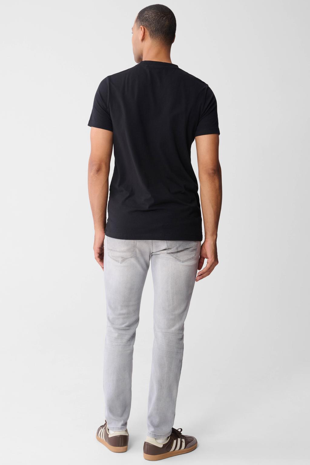 Zwarte heren Shoeby regular fit T-shirt van katoen met effen, korte mouwen en ronde hals