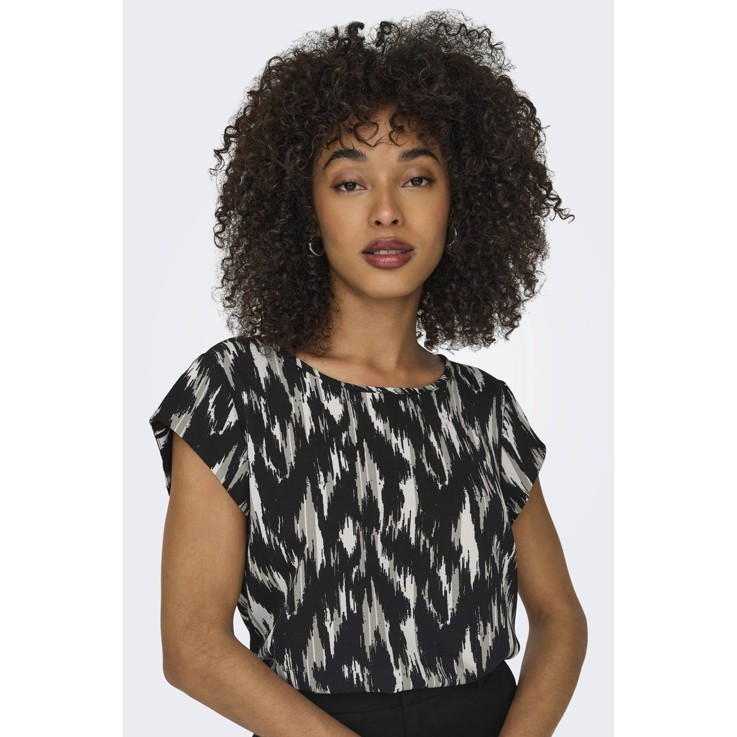 ONLY blousetop ONLVIC met all over print