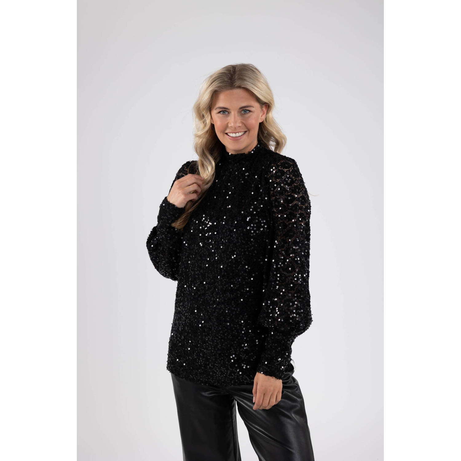 NUKUS pailletten top Stella zwart