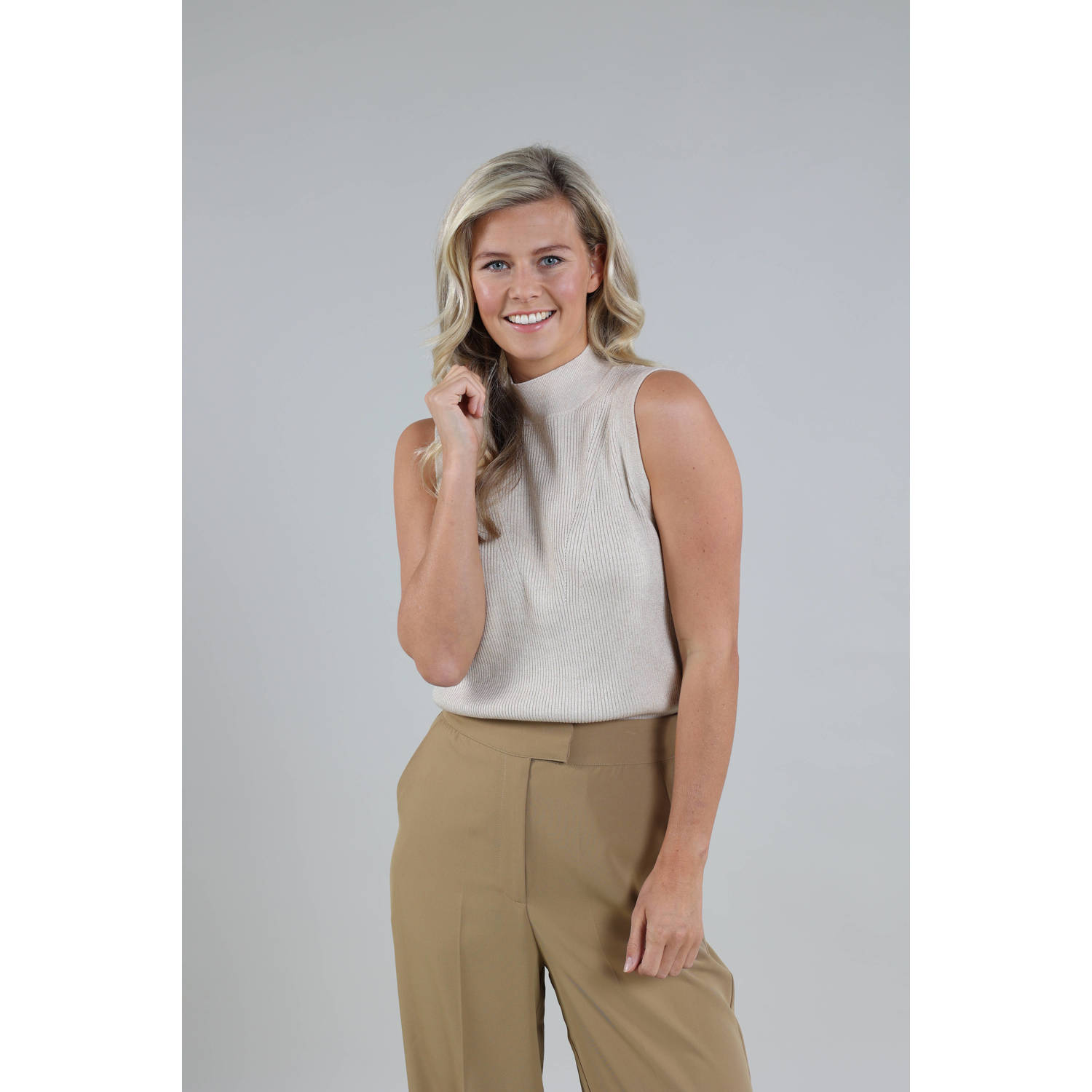NUKUS Dames Tops & T-shirts Amber Top Lurex Zand