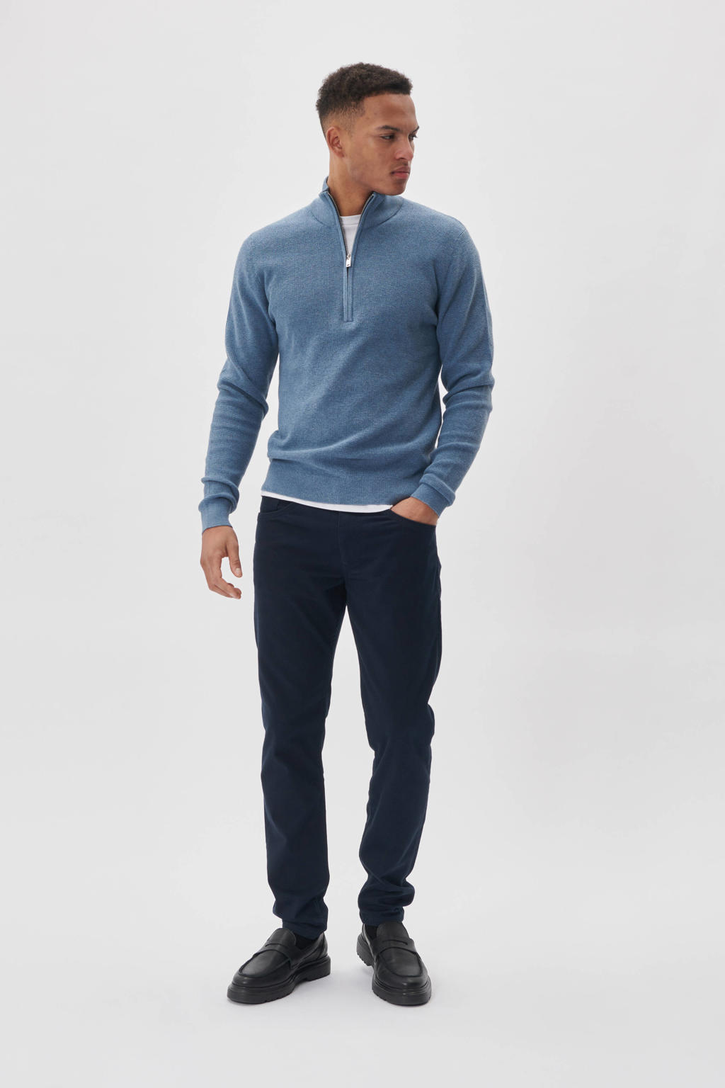 Blauwe heren Matinique gebreide trui MAlagoon Z van katoen met effen, lange mouwen, opstaande kraag en halve rits