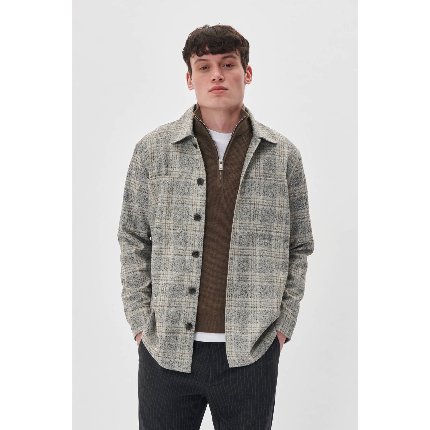 Matinique geruit overshirt MAdamo P met wol taupe