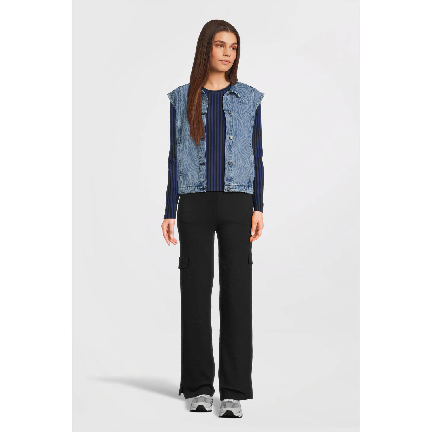 LOOXS 10sixteen gilet met all over print medium blue denim