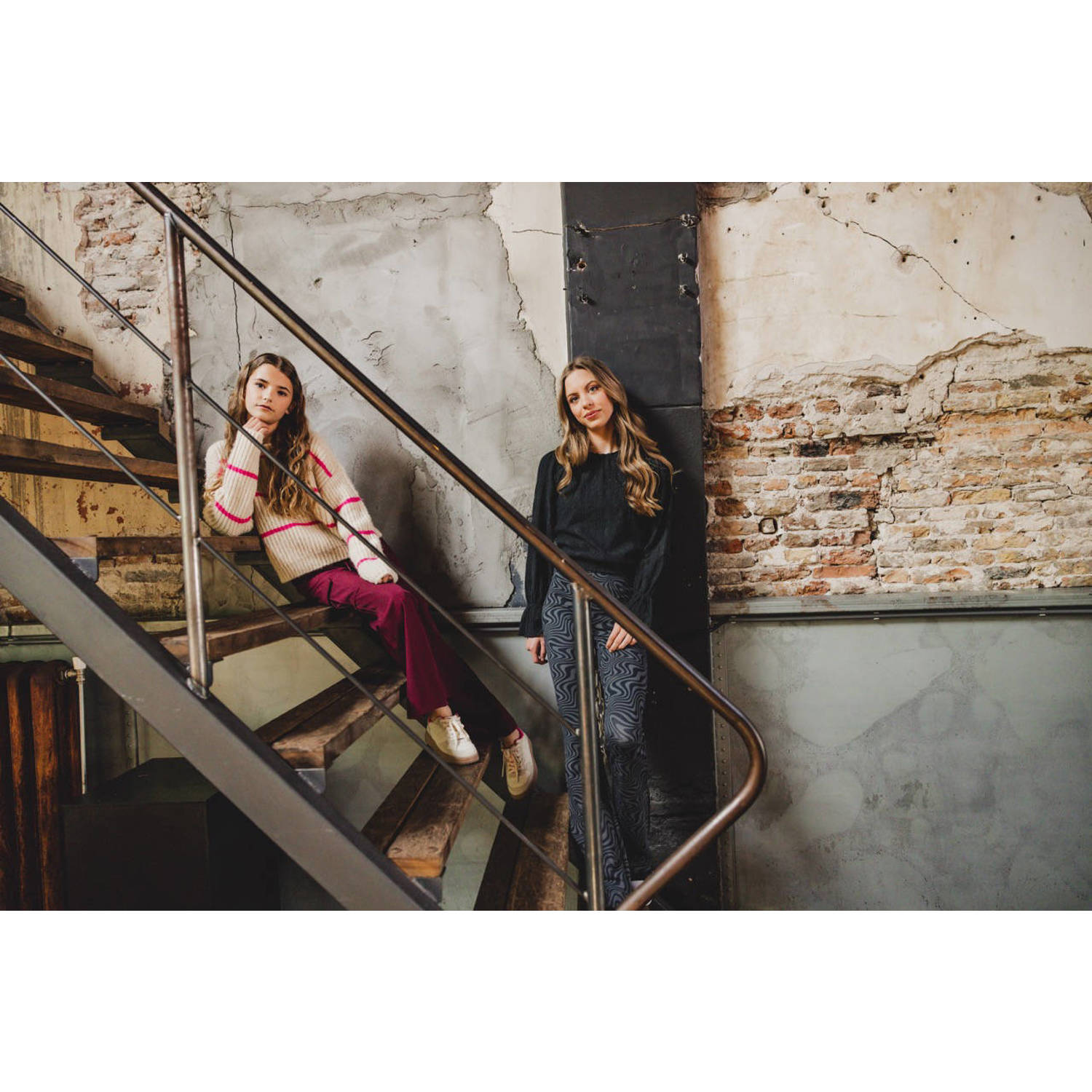 LOOXS 10sixteen top zwart