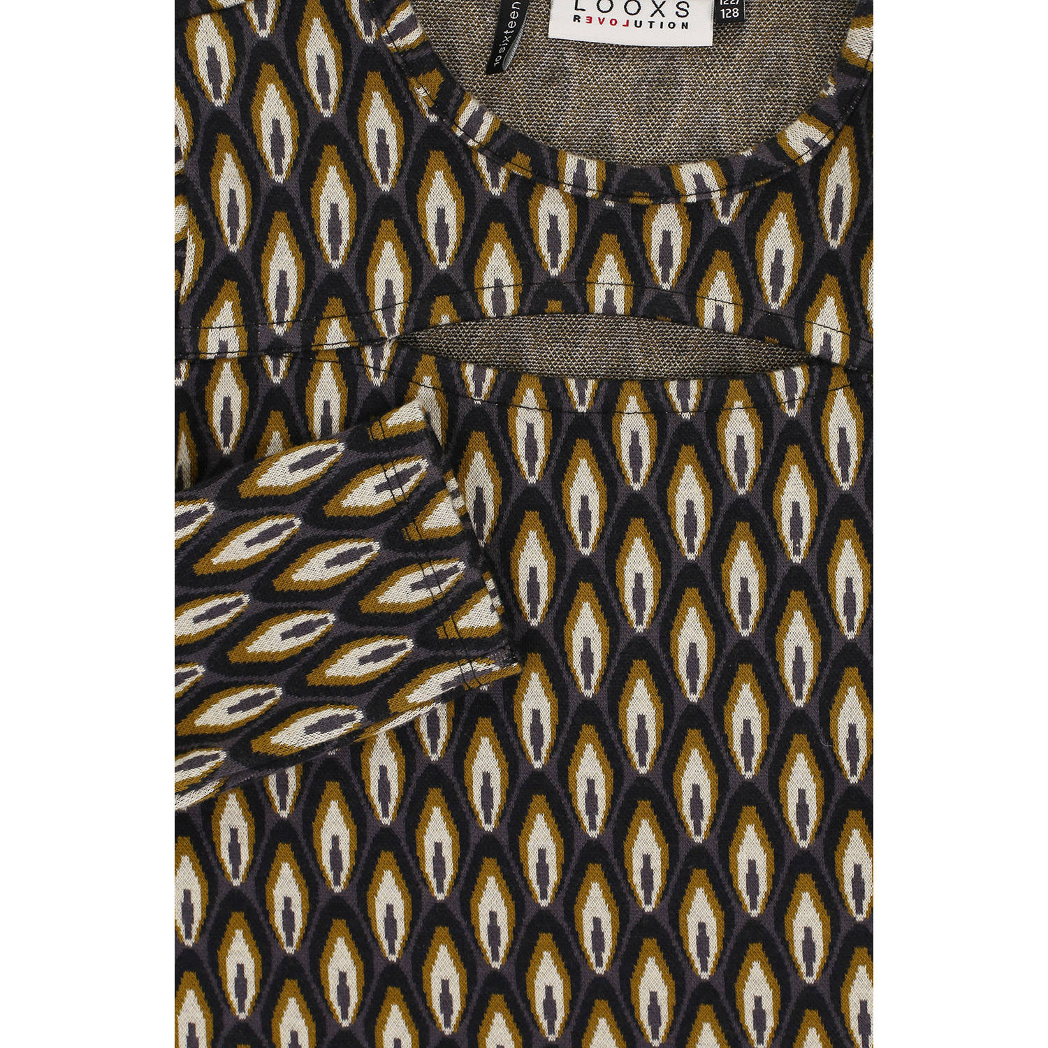 LOOXS 10sixteen top met all over print en open detail mosgoen zwart