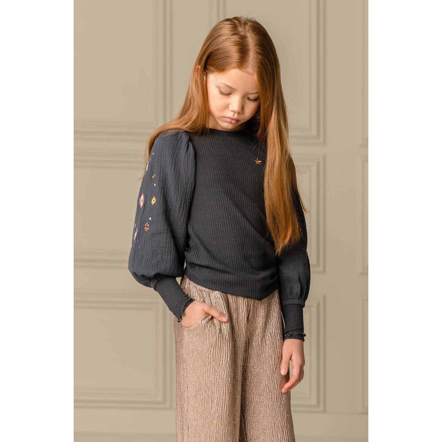 Like Flo top Eloise met borduursels antraciet