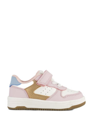 sneakers roze