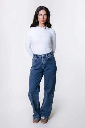 high waist straight leg jeans Gaias High Rise medium blue denim