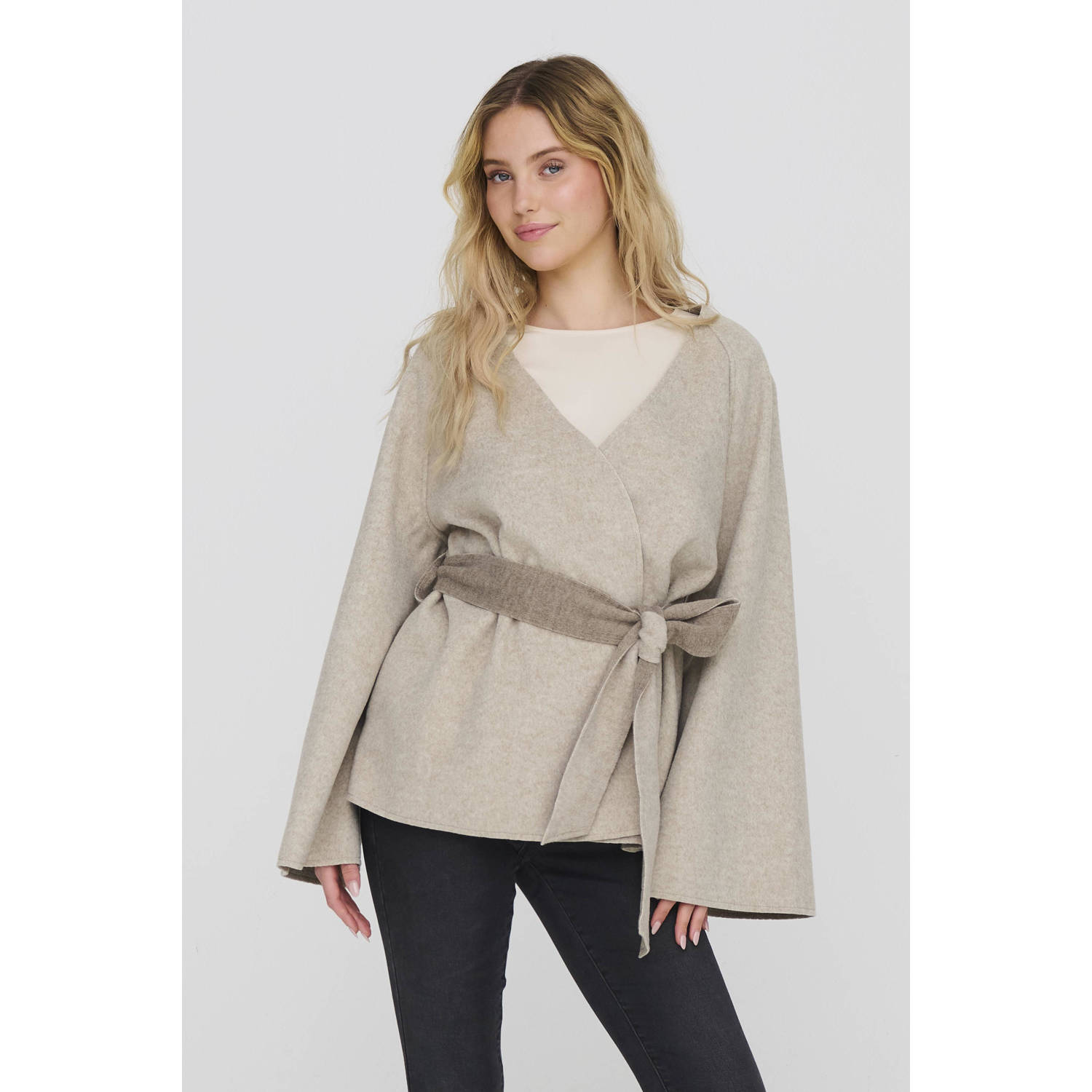 Jacqueline de Yong Beige Korte Jas met Strikriem Gray Dames