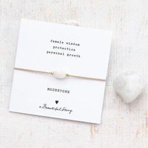 armband Gemstone Card Maansteen goudkleurig
