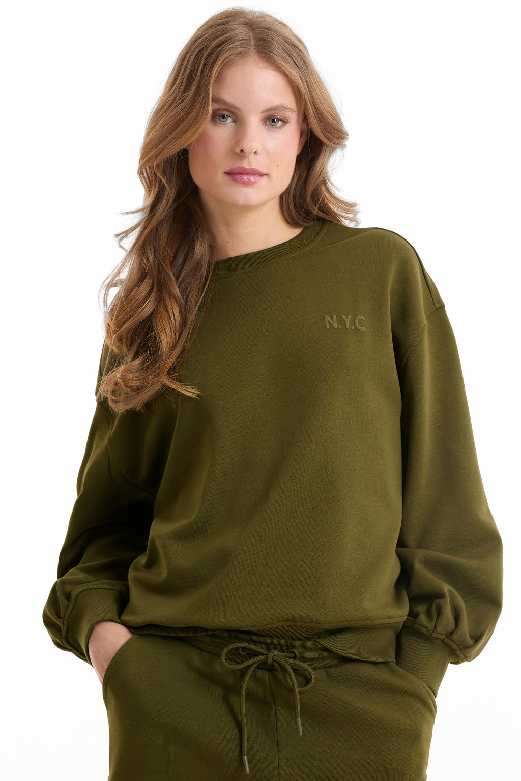 Olijfgroene dames Anytime sweater van katoen met effen, lange mouwen, ronde hals en 3D applicatie