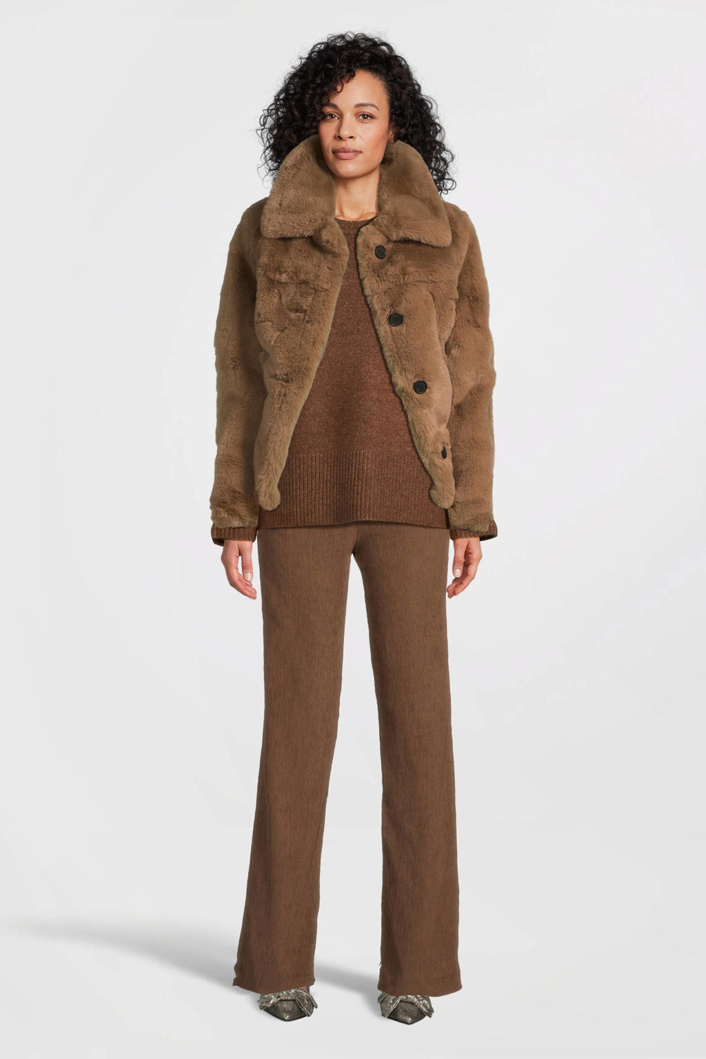 Bruine dames Giacomo teddy winterjas met effen, lange mouwen, klassieke kraag en knoopsluiting