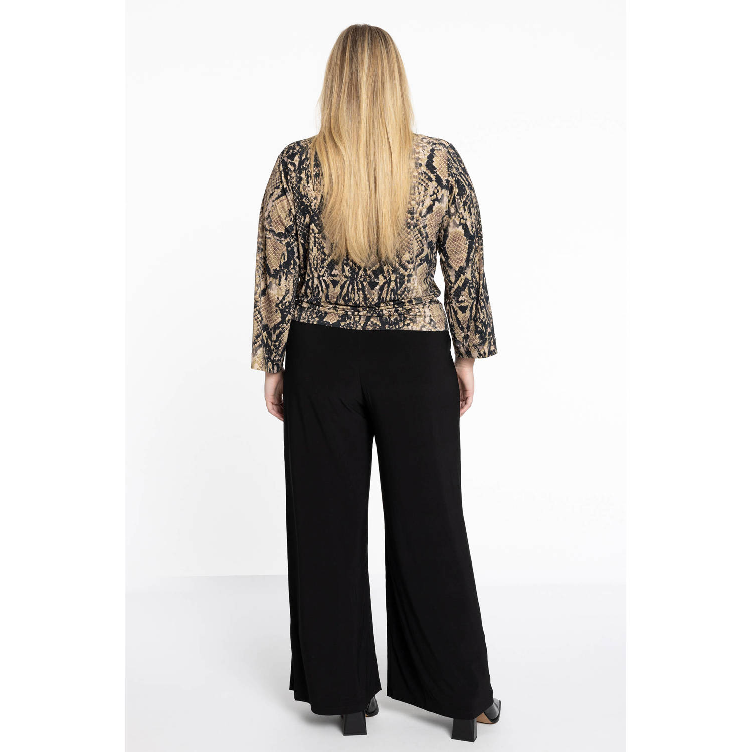YOEK top met all over print bruin