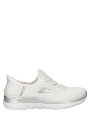 slip-on sneakers wit
