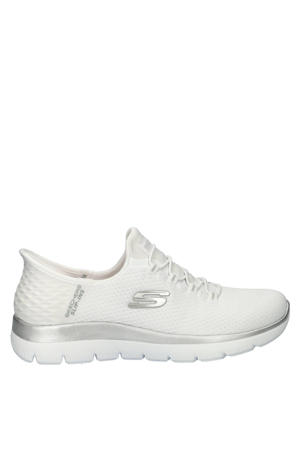 slip-on sneakers wit