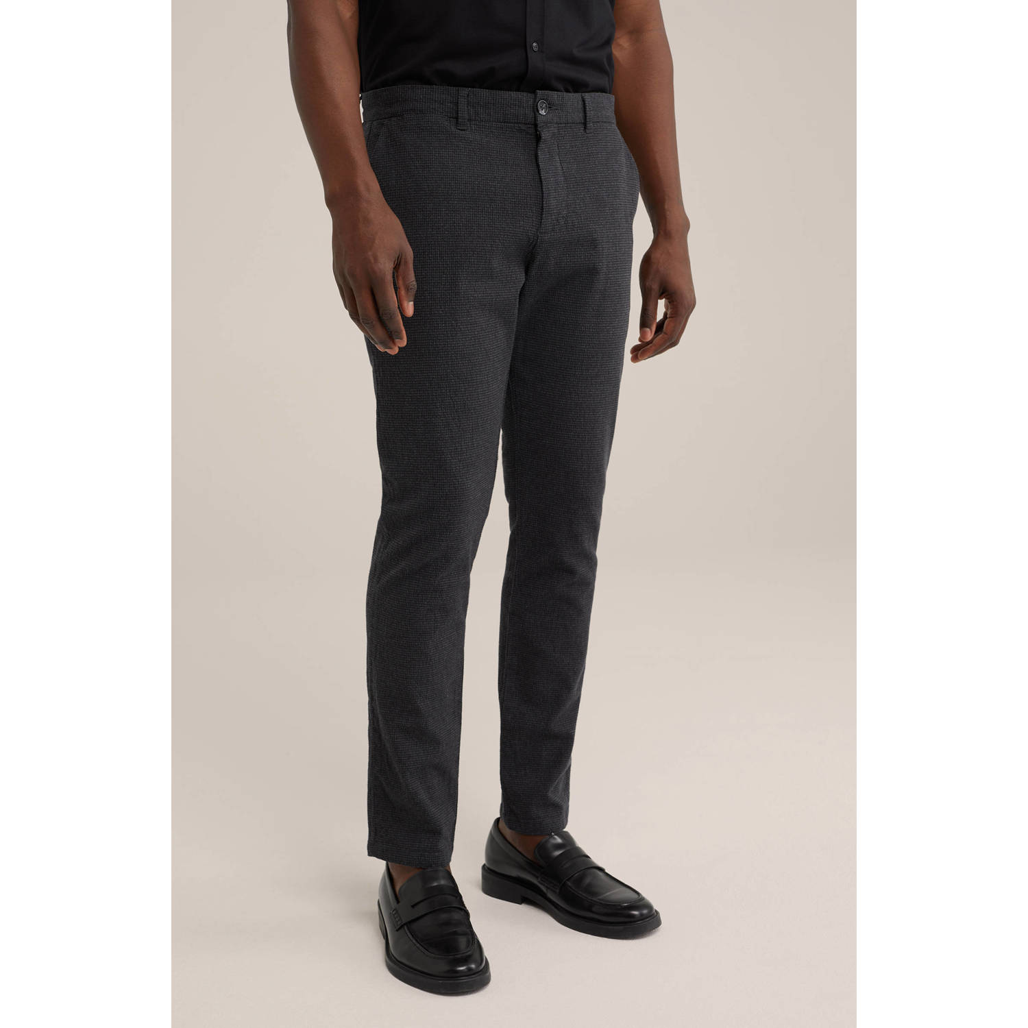 WE Fashion geruite slim fit pantalon black uni