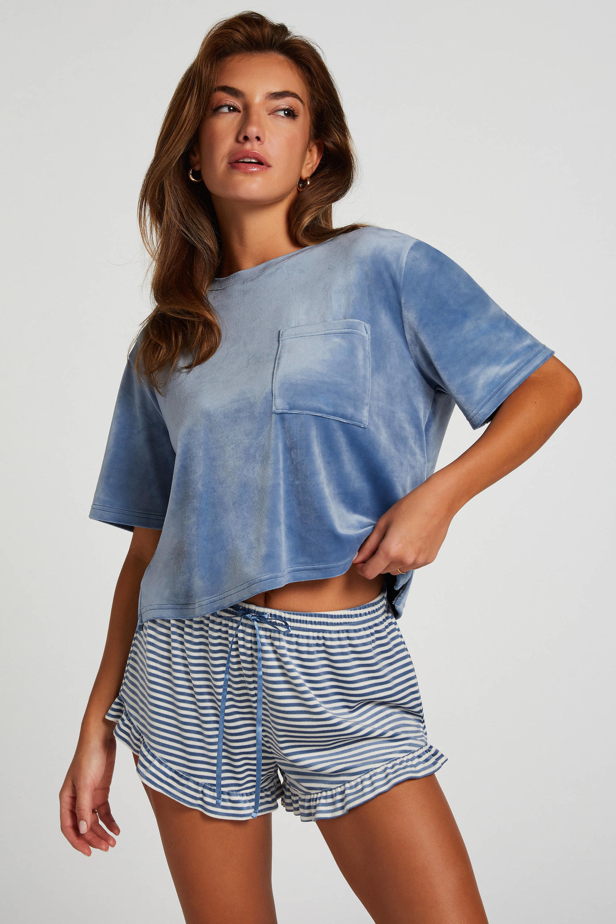 Hunkemöller fluwelen pyjama groen Hunkemöller fluwelen pyjama groen