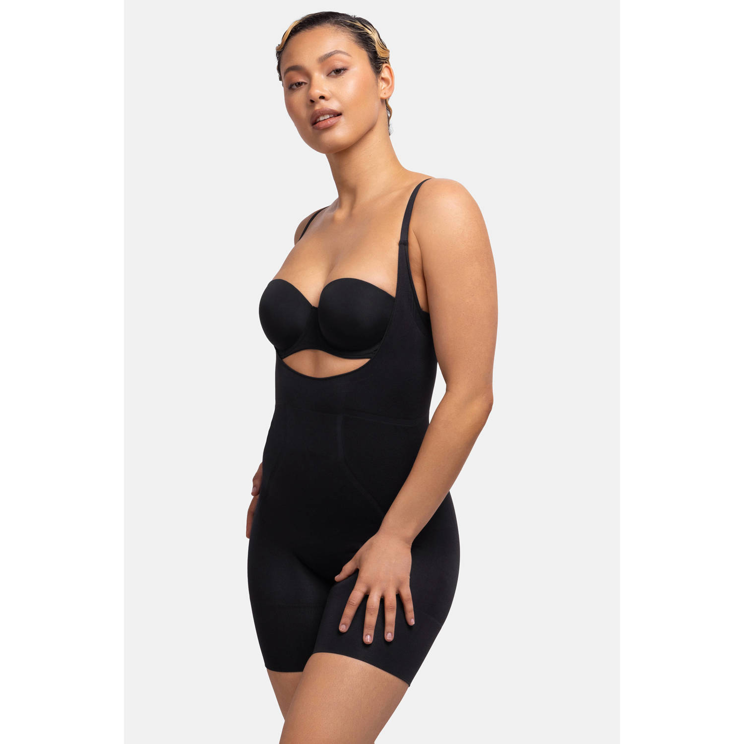 Dorina open bust corrigerende bodysuit Absolute Sculpt zwart