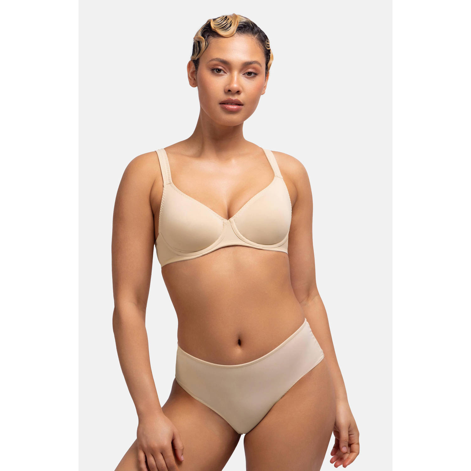 Dorina niet-voorgevormde beugelbh Lindsay beige