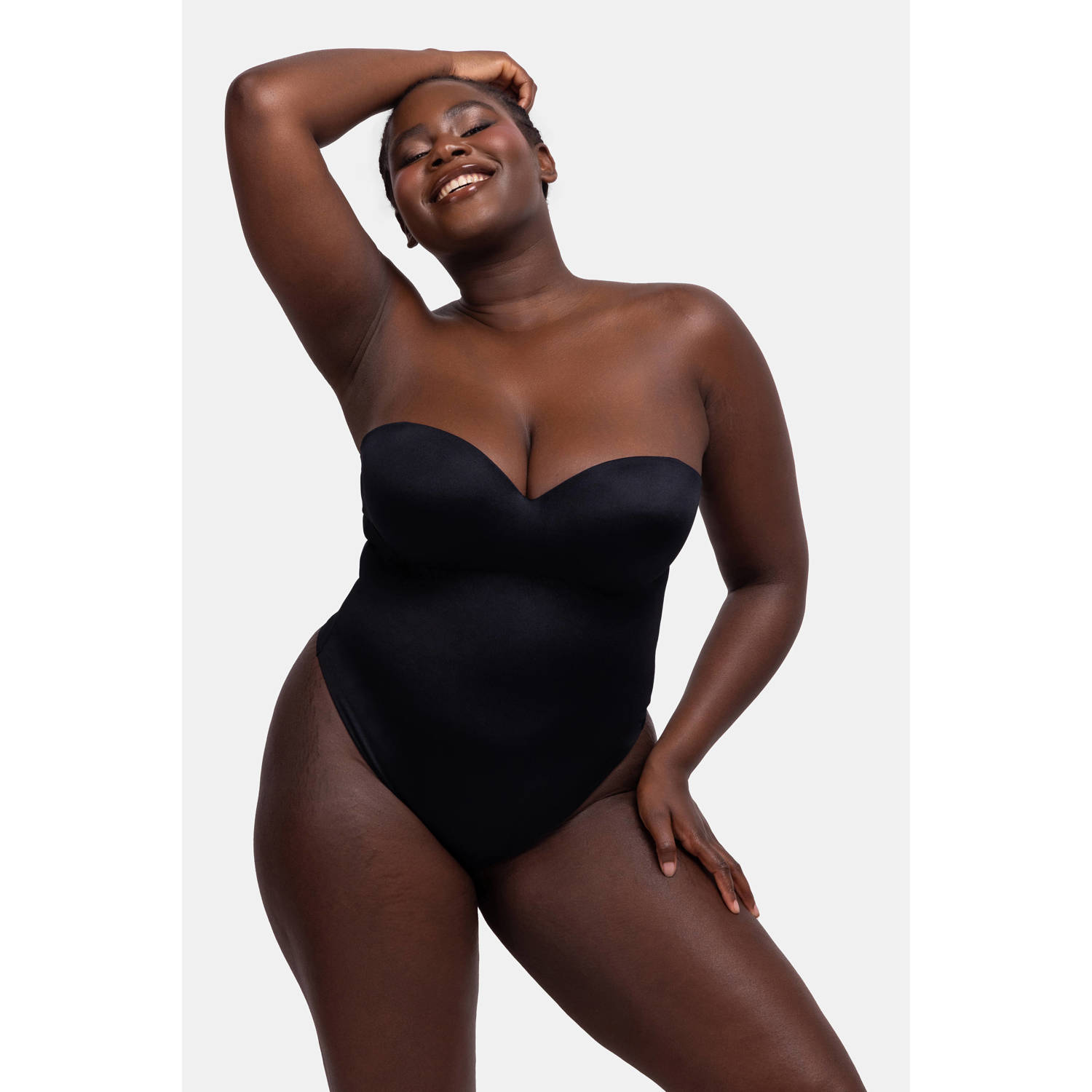 Dorina strapless corrigerende stringbody Sublime Sculpt zwart