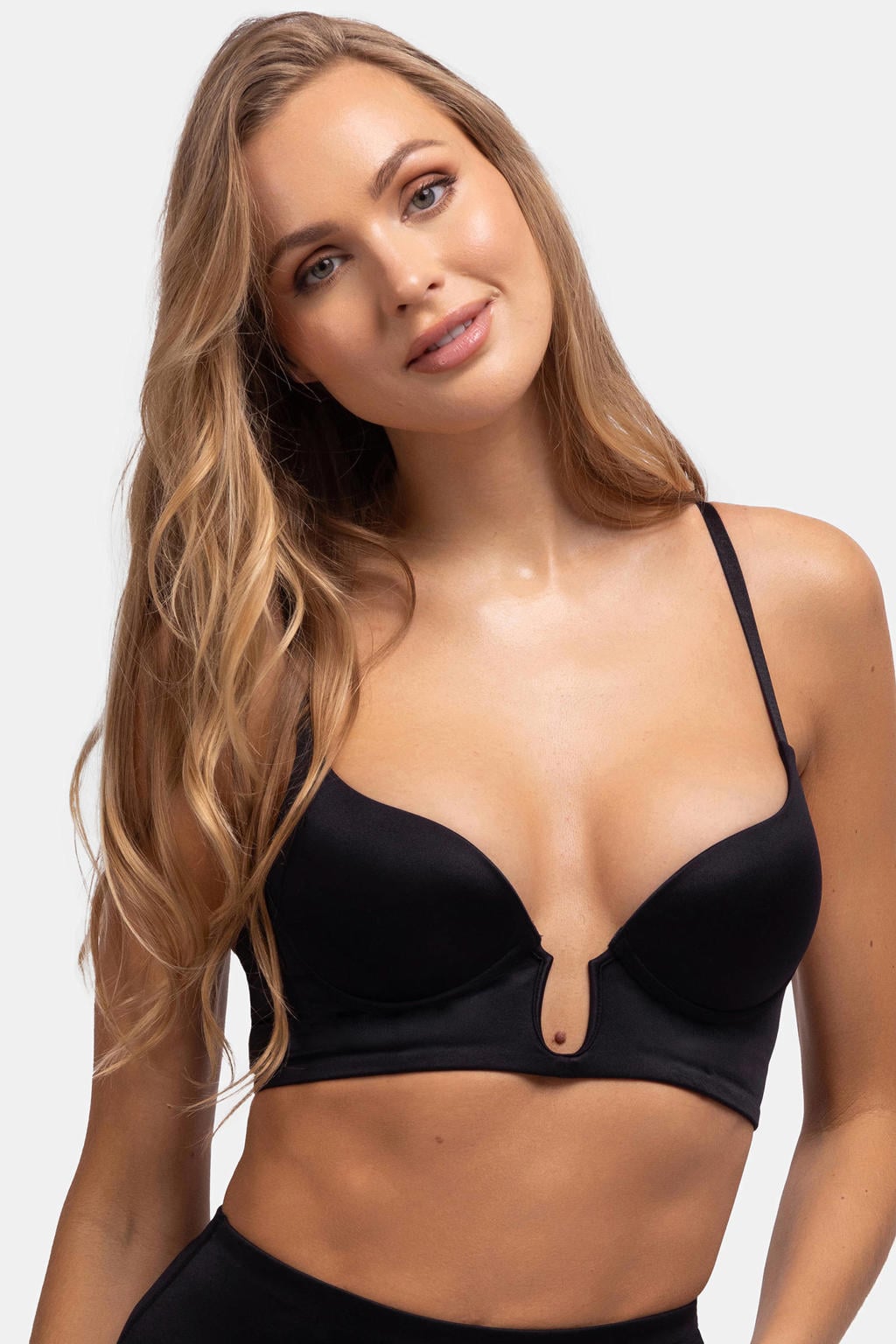 Dorina laag uitgesneden voorgevormde T-shirt-bh met beugel Sublime Sculpt zwart