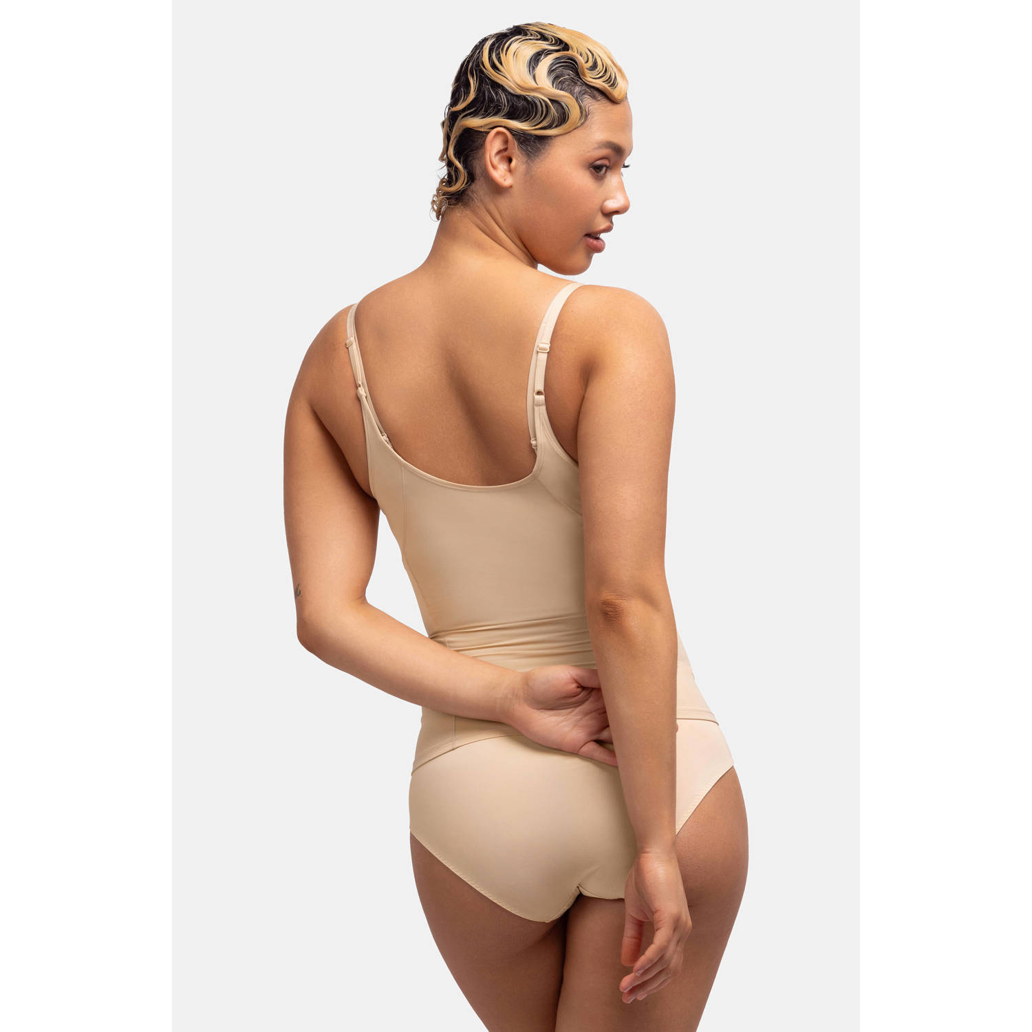 Dorina corrigerend hemd Alina beige