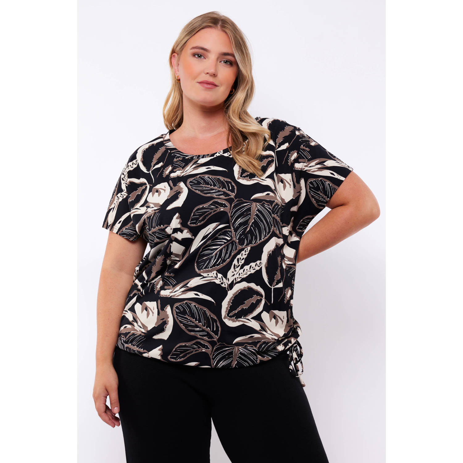 Exxcellent top met bladprint zwart donkerbruin wit