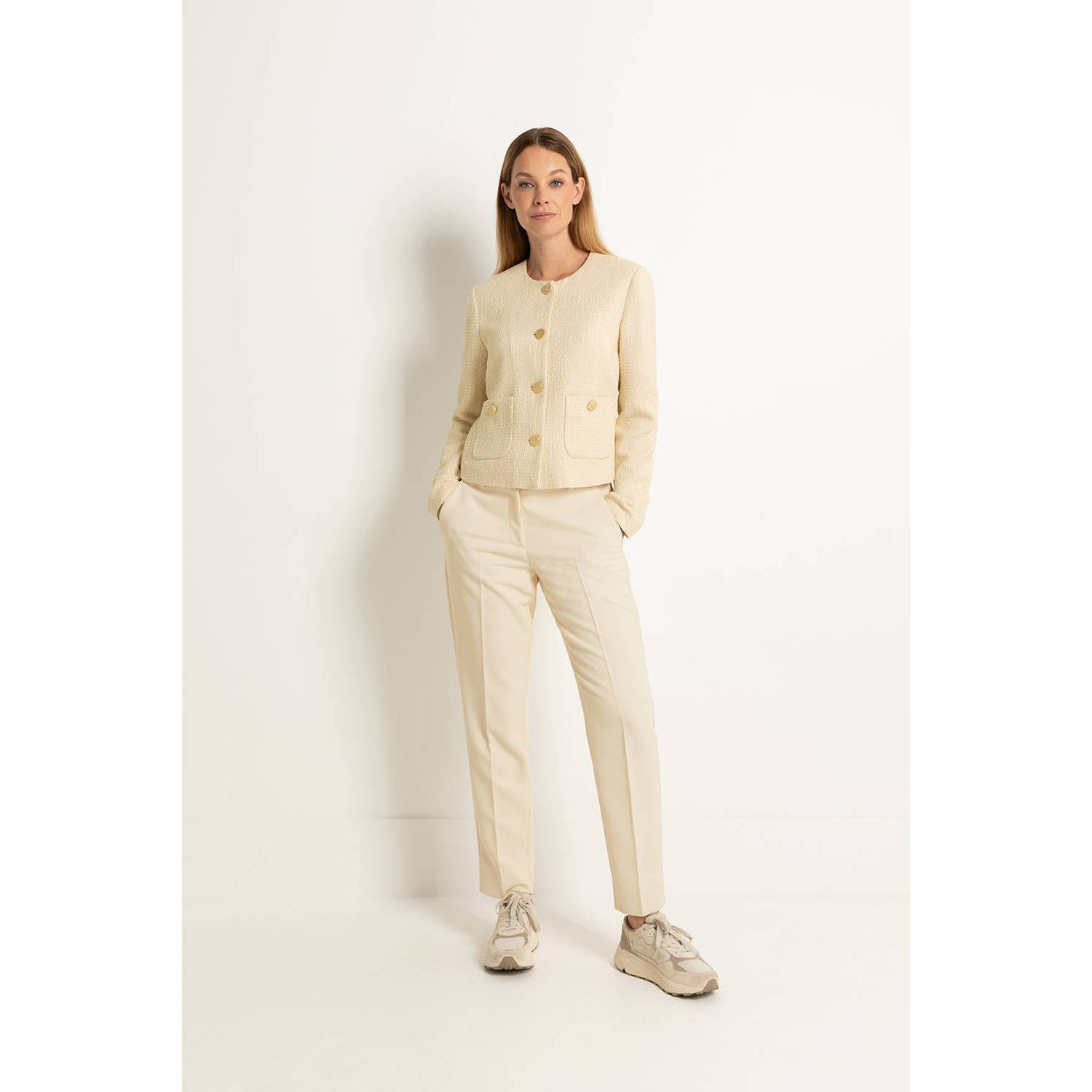 Claudia Sträter jas beige