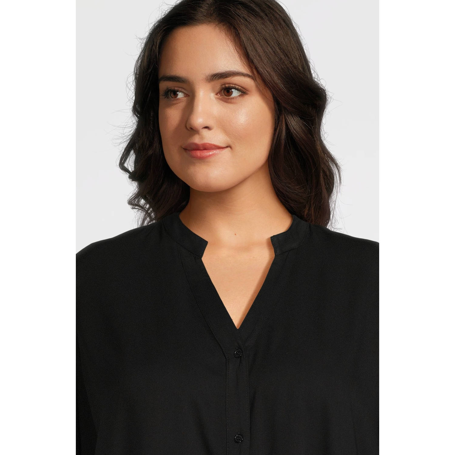 Exxcellent blouse met borduursels zwart