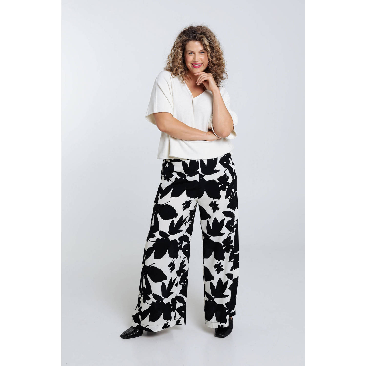 Paprika loose fit broek met bladprint zwart wit