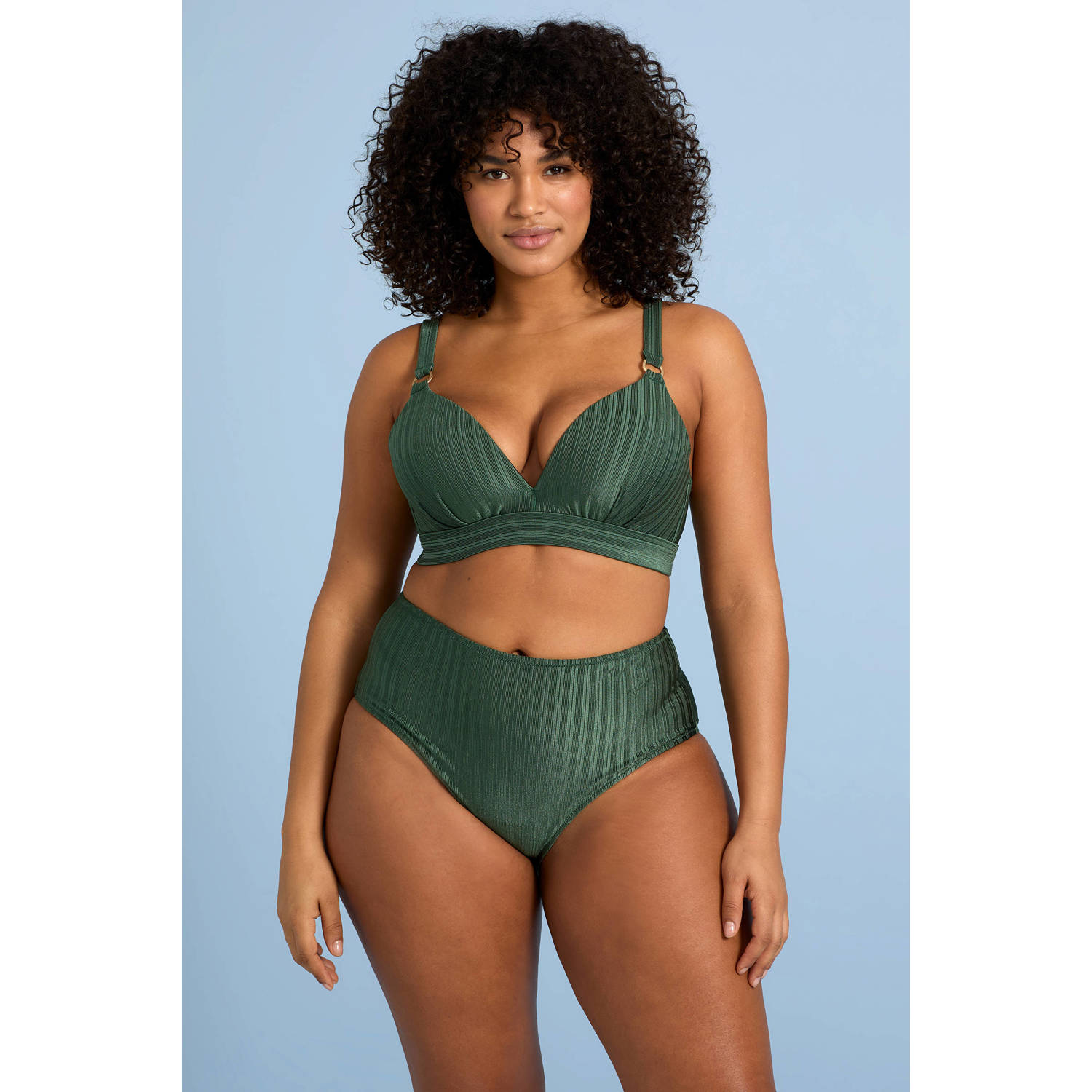 BEACHWAVE Curve voorgevormde beugel bikinitop met ribstructuur groen