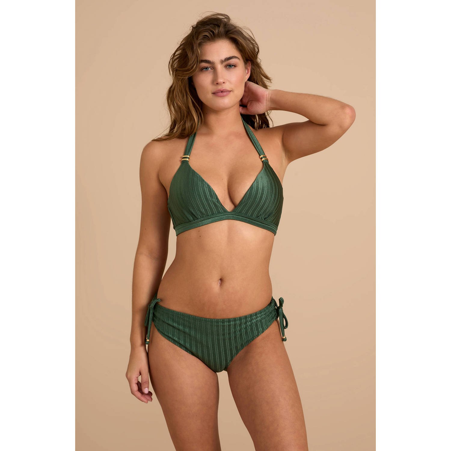 BEACHWAVE bikinibroekje met ribstructuur groen