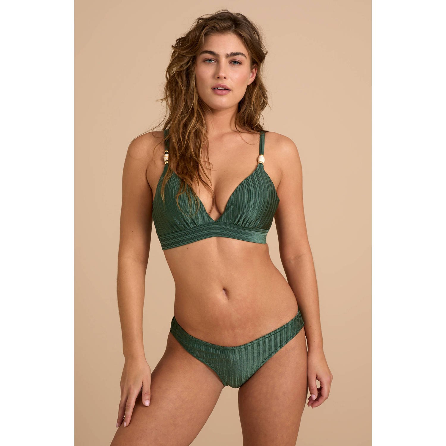 BEACHWAVE bikinibroekje met ribstructuur groen
