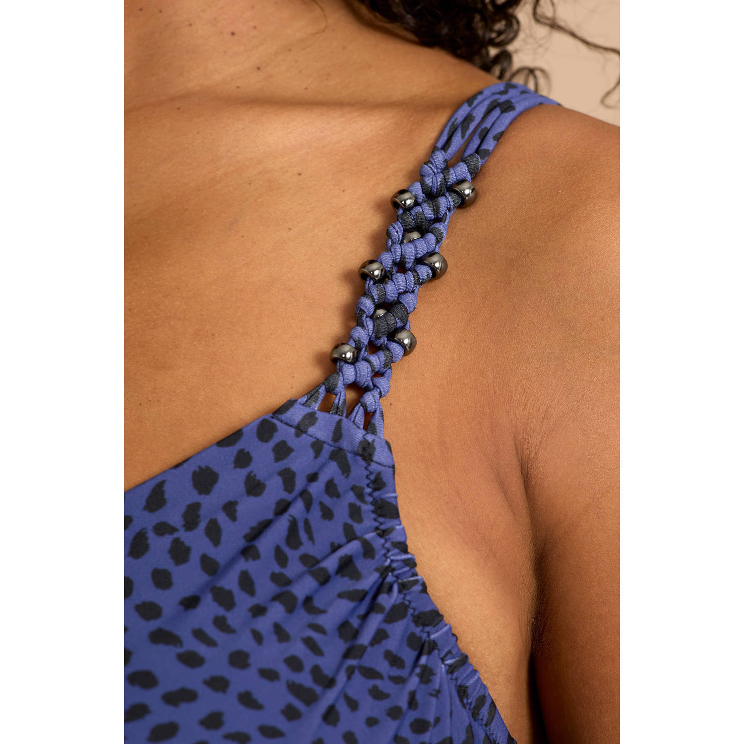 BEACHWAVE corrigerend badpak blauw antraciet