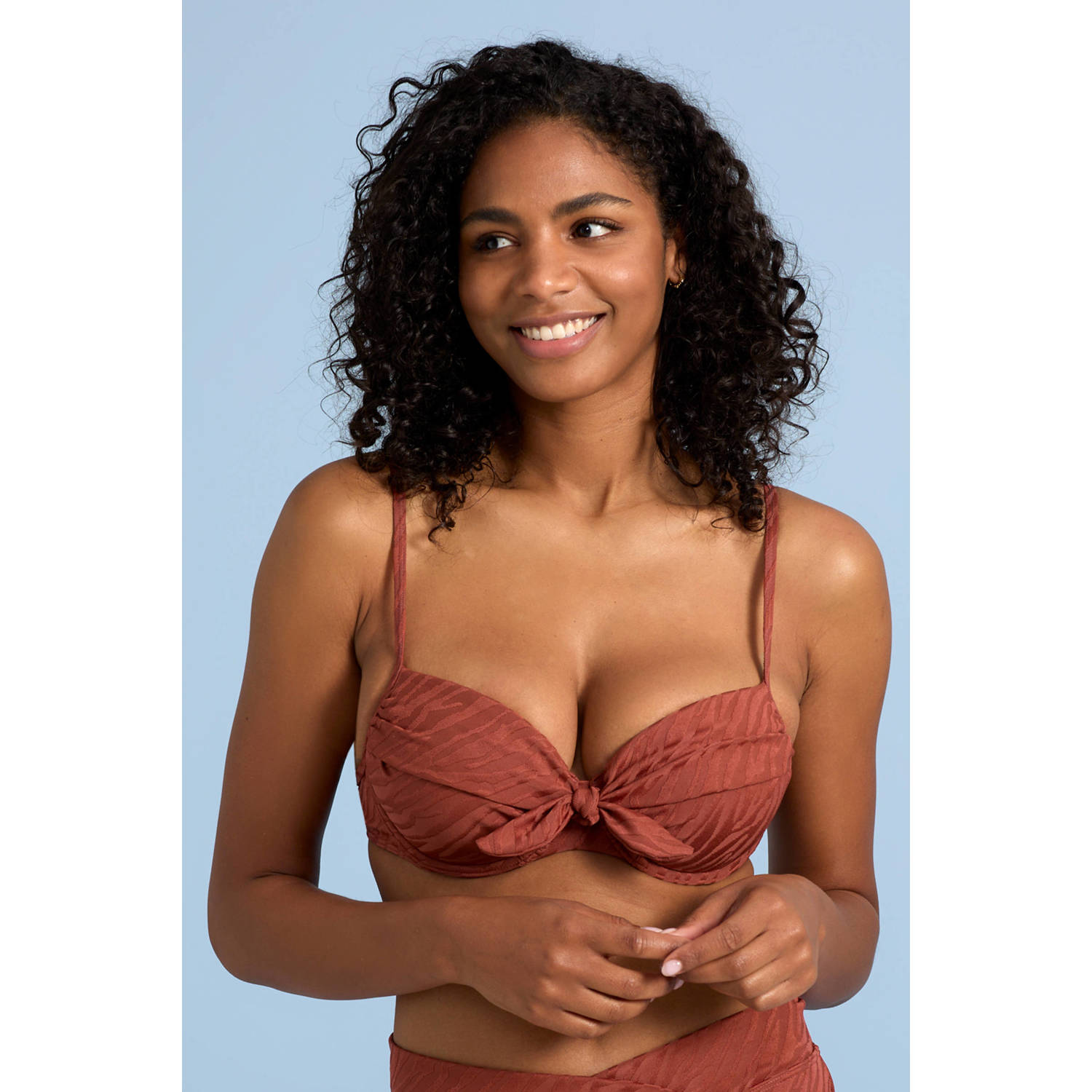 BEACHWAVE voorgevormde beugel bikinitop brique