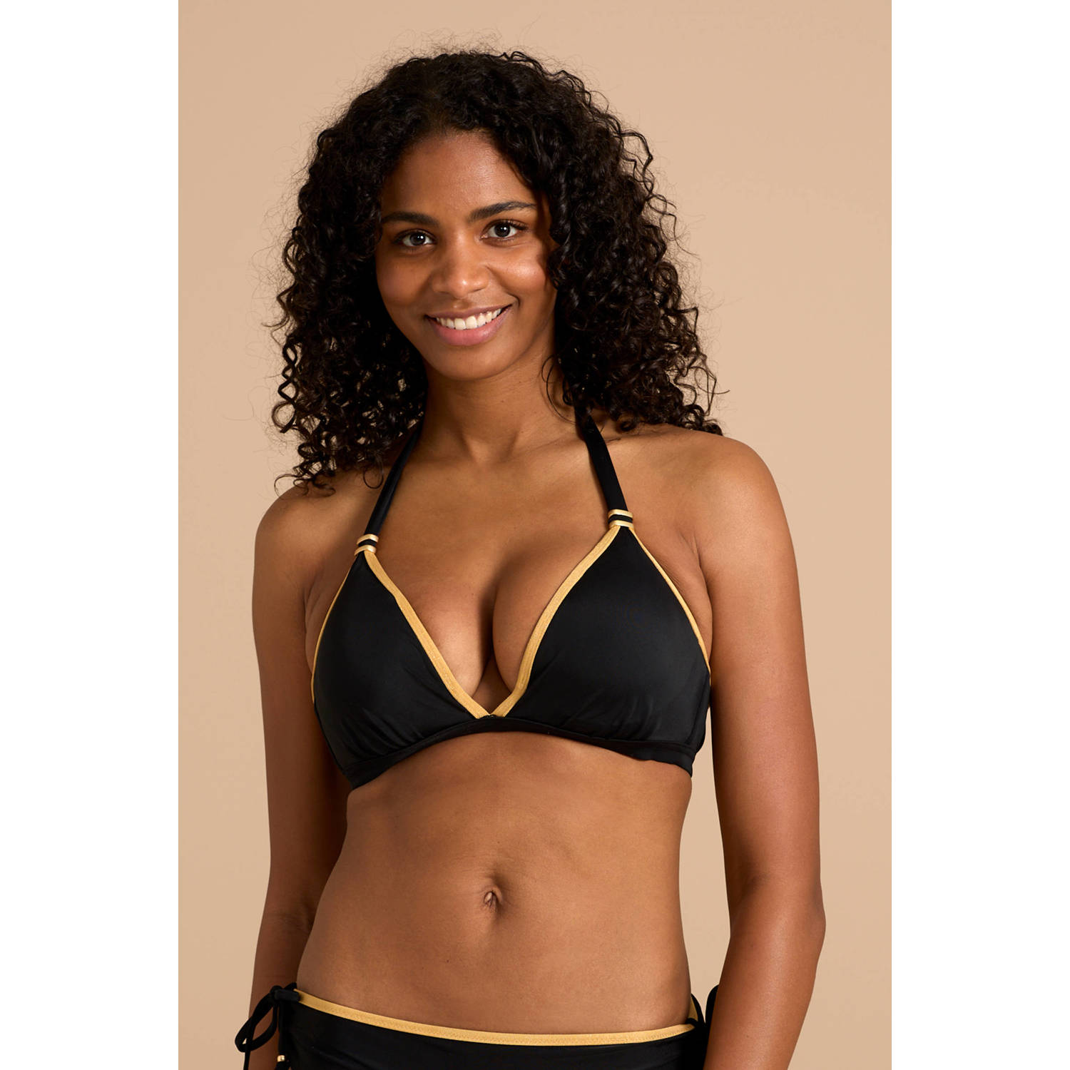 BEACHWAVE voorgevormde halter bikinitop zwart