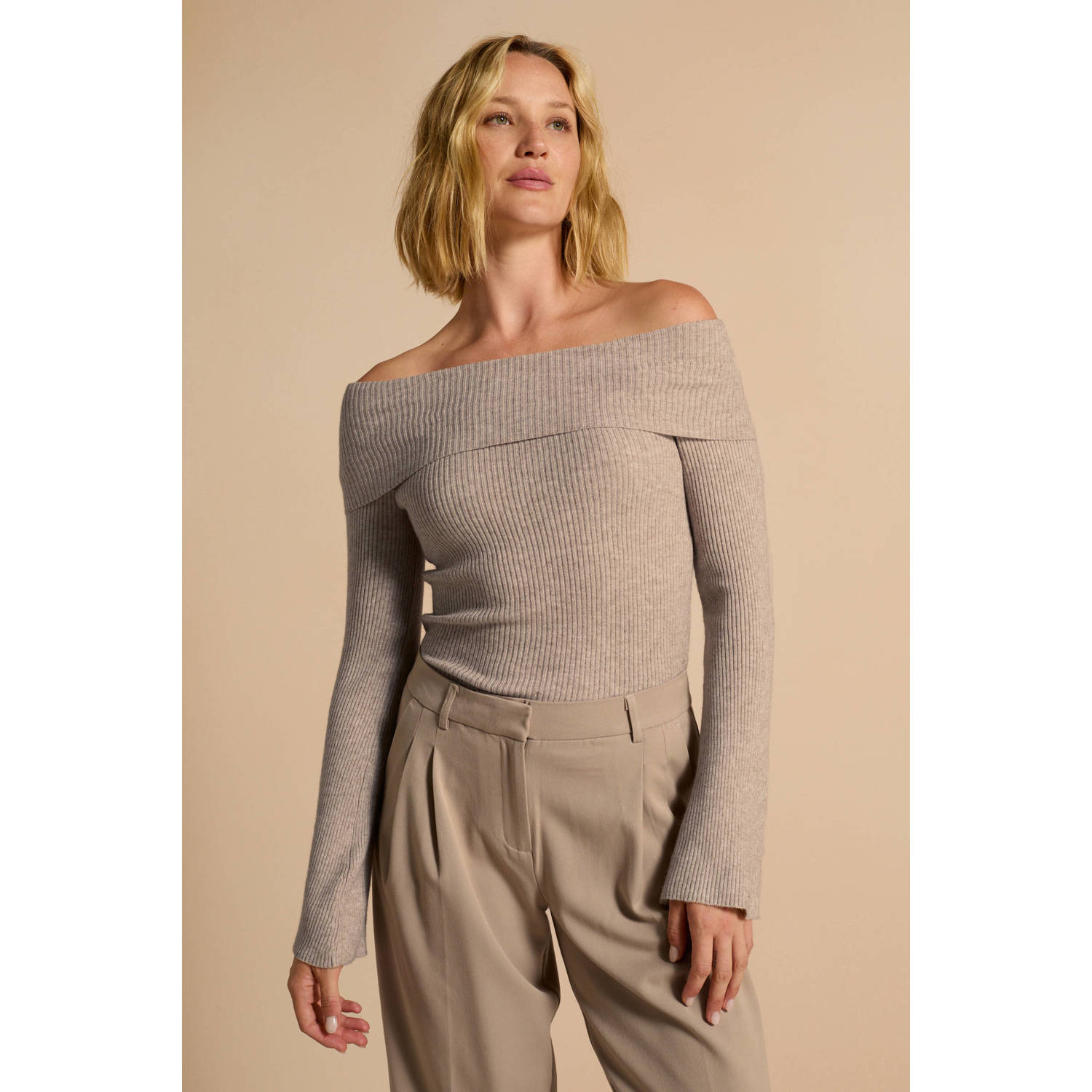 ONLY off shoulder top ONLJAYDEN lichtbruin