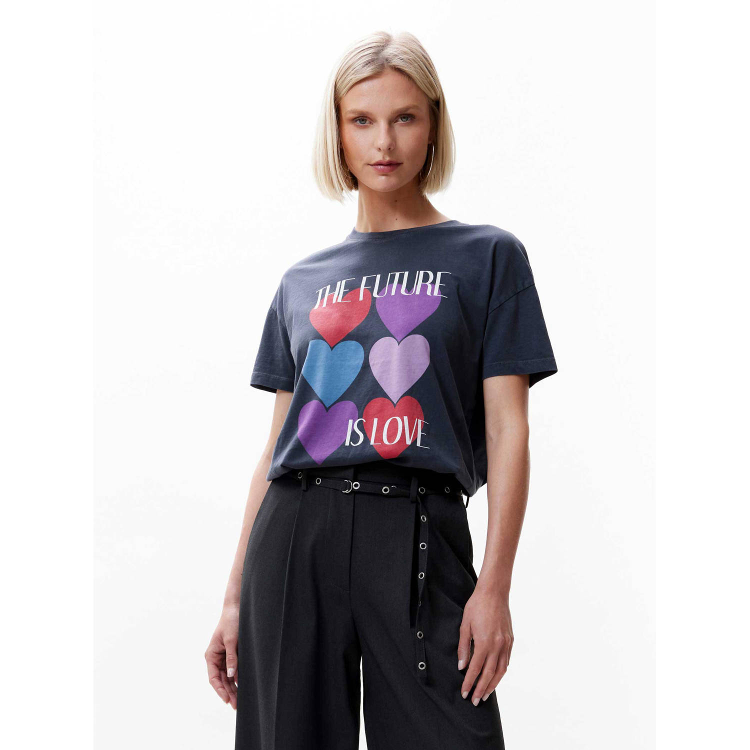 CATWALK JUNKIE Dames Tops & T-shirts Relaxed Tee Grijs