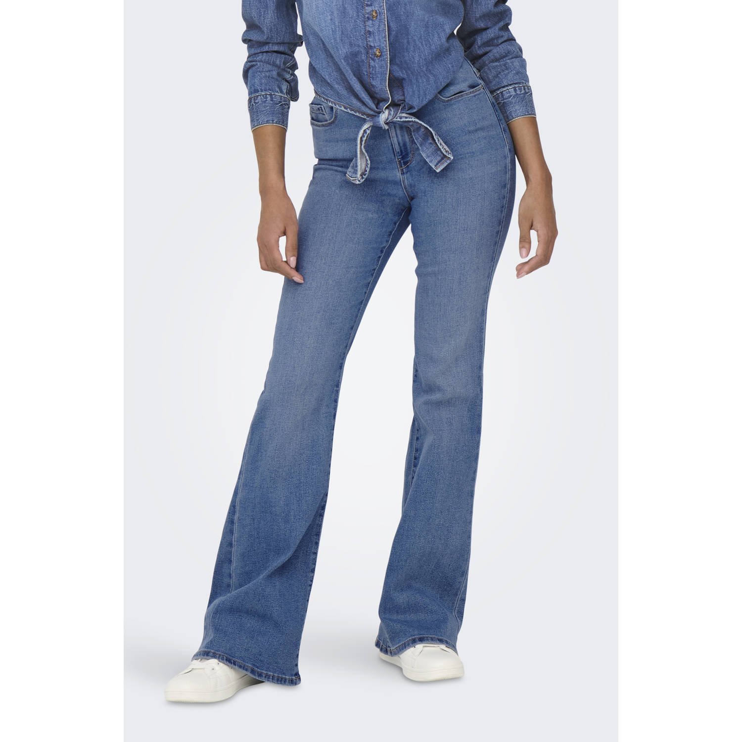 ONLY high waist flared jeans ONLHENNI light blue denim