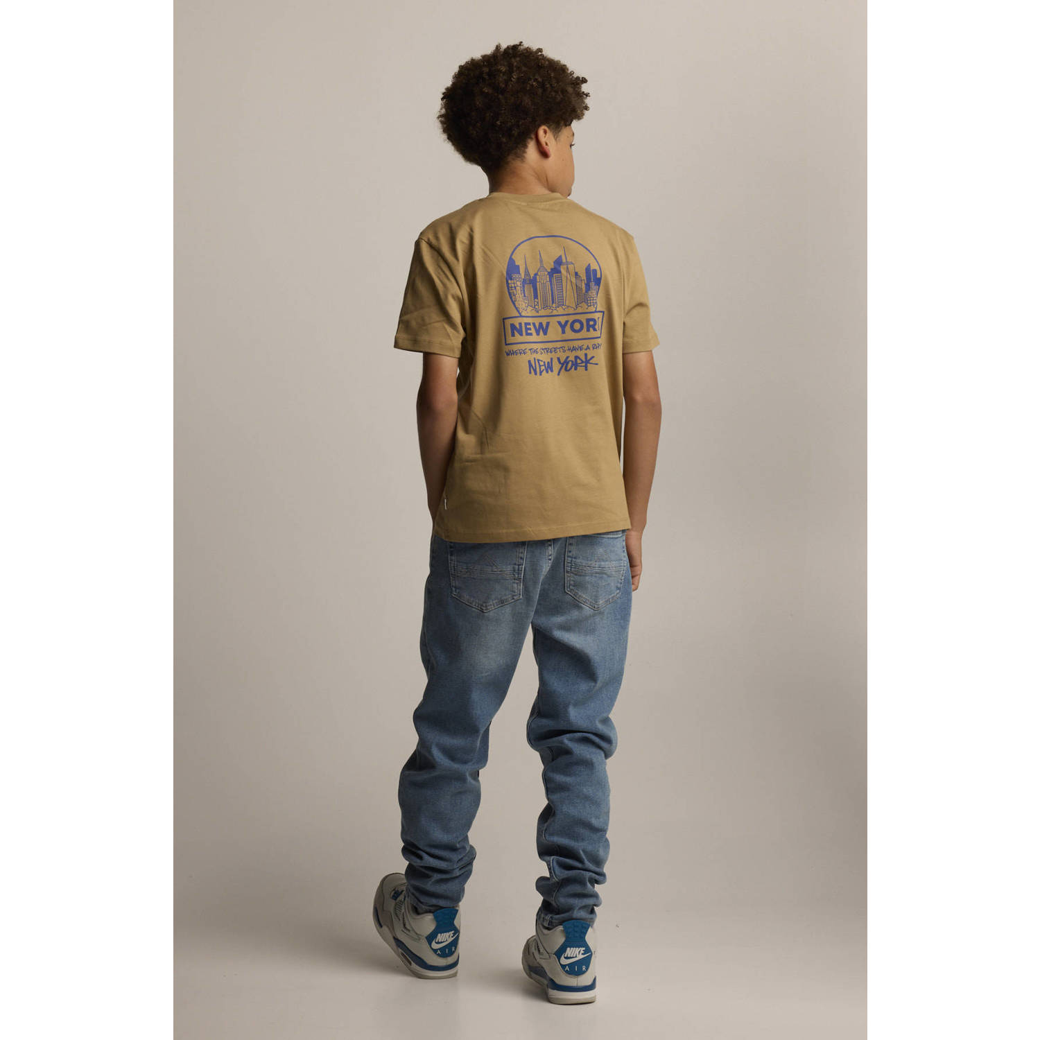 America Today T-shirt Errol JR met backprint camel