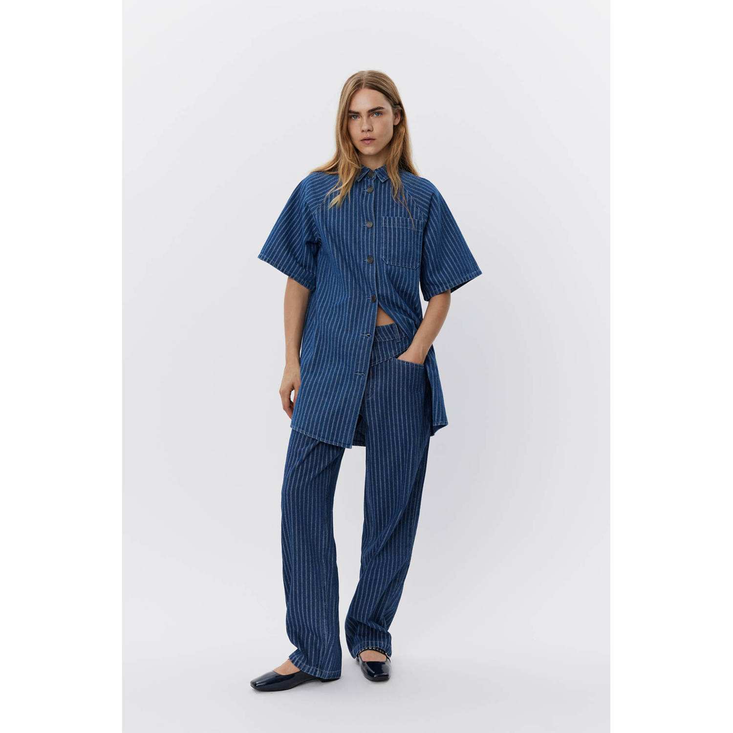 Sofie Schnoor high waist wide leg jeans met krijtstreep medium blue denim