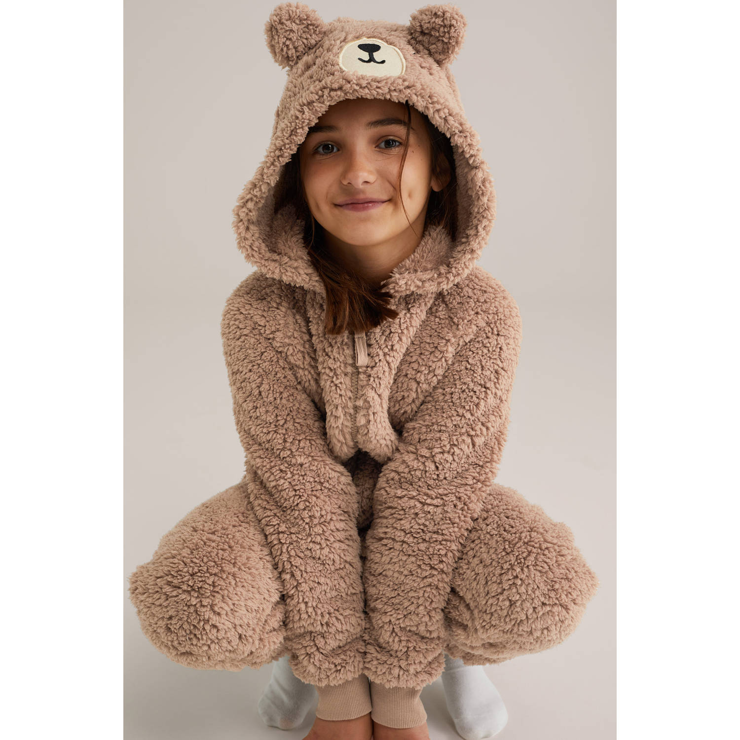 WE Fashion teddy onesie lichtbruin