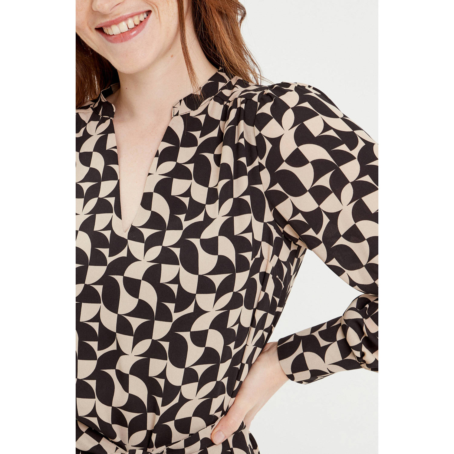 Cache jurk met all over print en ceintuur