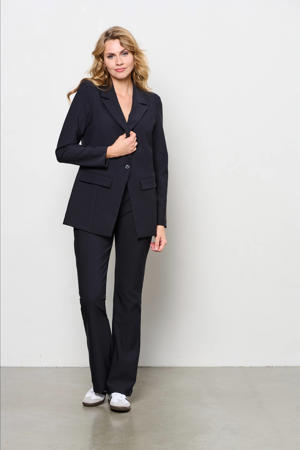 rechtvallende blazer van heavy travelstof zwart
