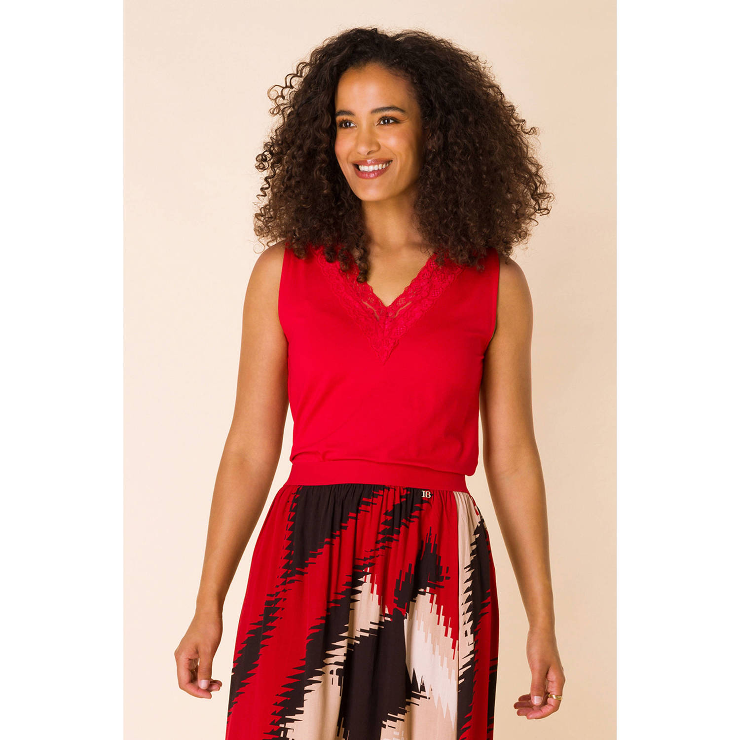 Ivy Beau top rood