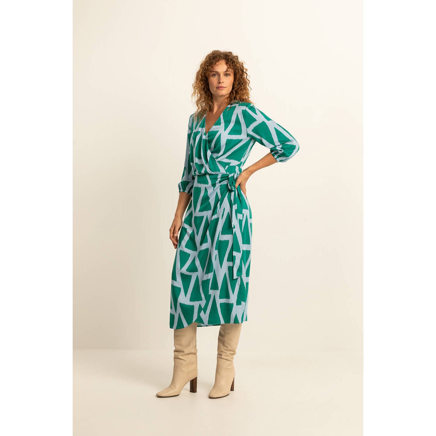 Expresso maxi wikkeljurk EX24-32030 met grafische print groen crème