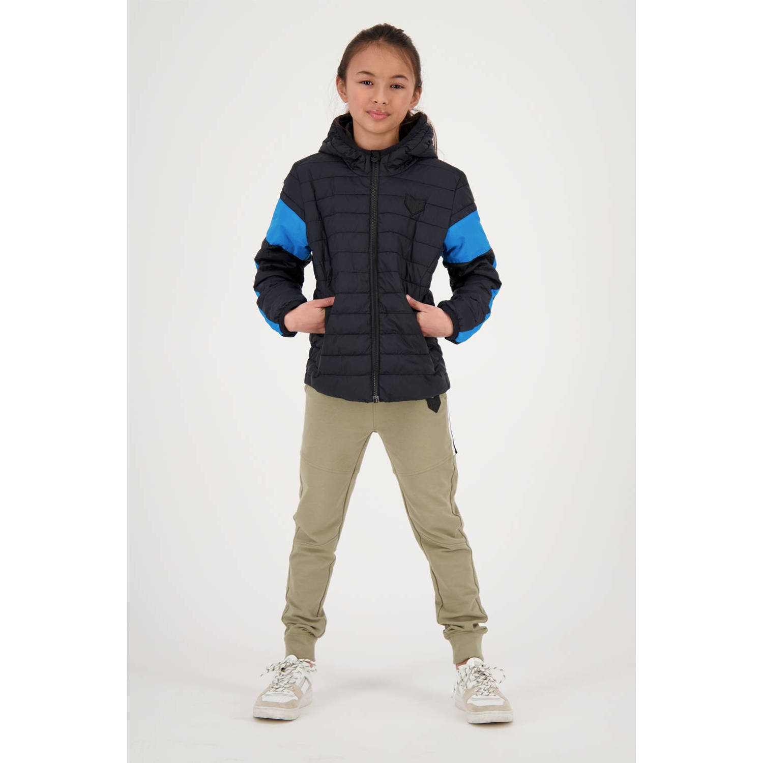 Messi jas Tiago zwart helderblauw Jongens Nylon Capuchon Meerkleurig 140