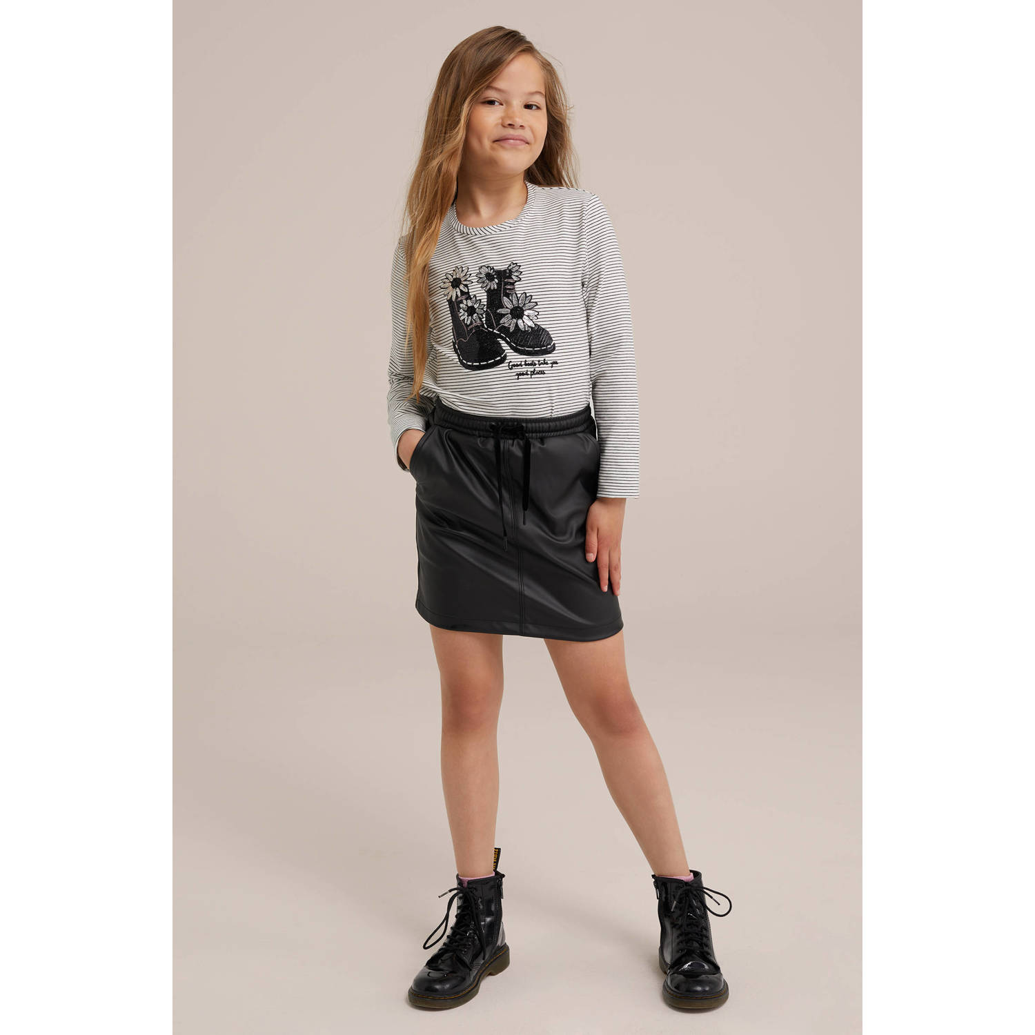 WE Fashion gestreepte longsleeve zwart wit
