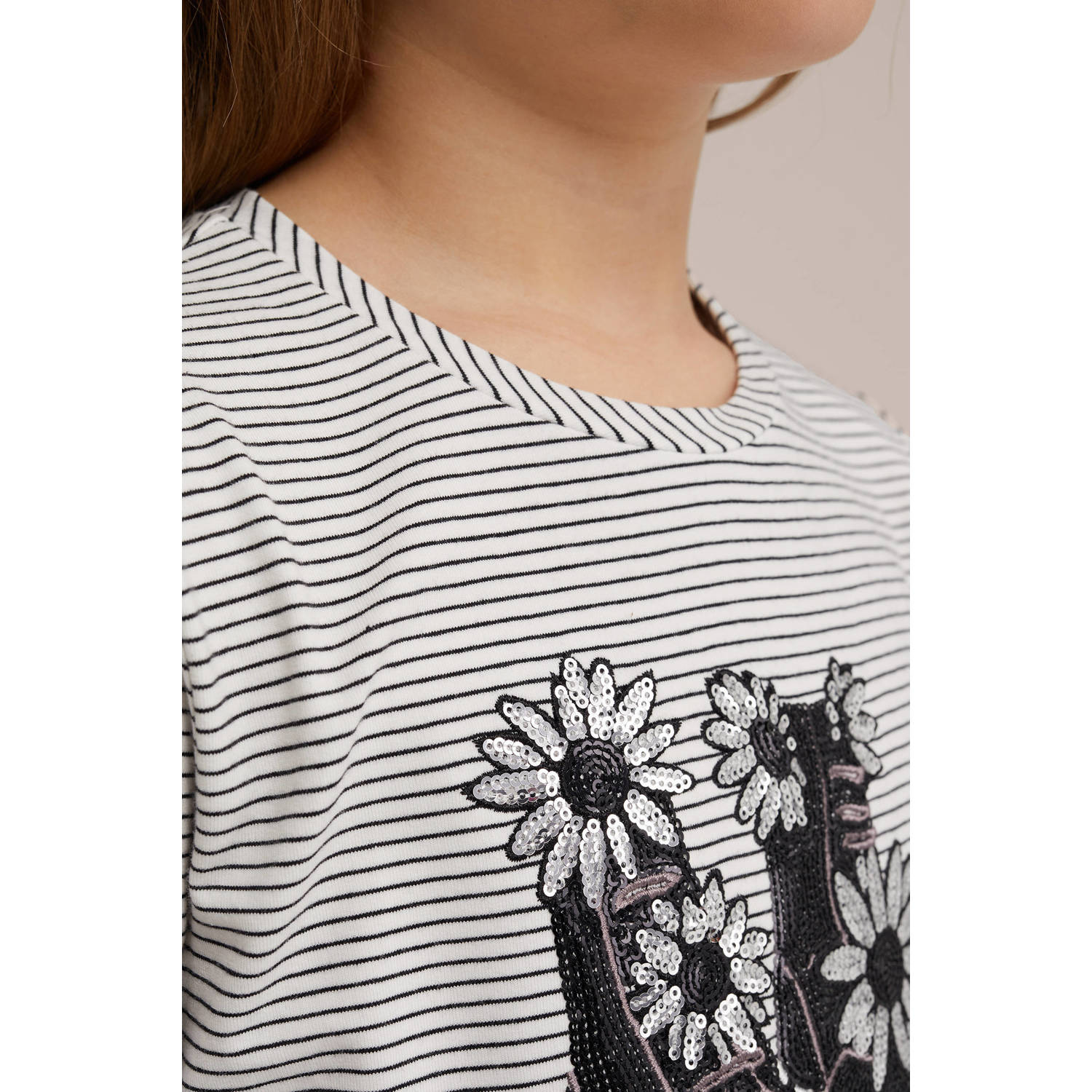 WE Fashion gestreepte longsleeve zwart wit